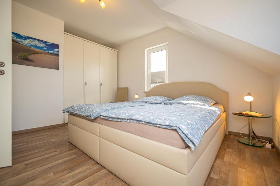 Wohnung 16 Im 2 Og Haus Stranddistel, Moderne Ferienwohnung Fur 4 Personen In Zingst Εξωτερικό φωτογραφία